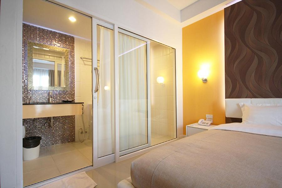Access Inn Pattaya Exterior photo